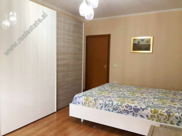 Apartament me një dhomë gjumi për qira në rrugën ismail qemali në Tiranë