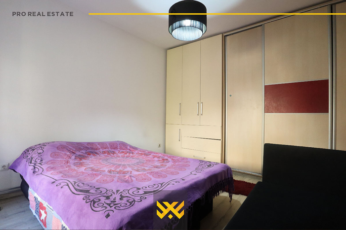 Banesë-zyre 80m² me #qira në qendër.