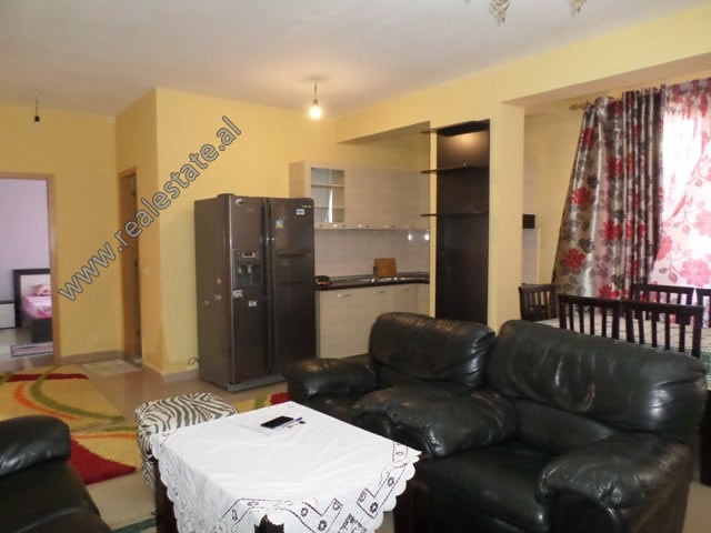 Two bedroom apartment for rent in zogu i zi area in Tirana, albania (2)