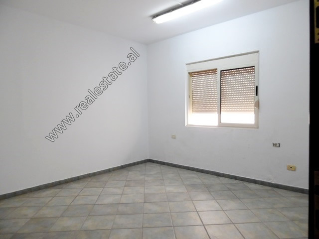 2 ville in affitto nel quartiere don bosko a Tirana, albania (trr-818-58l) (2)