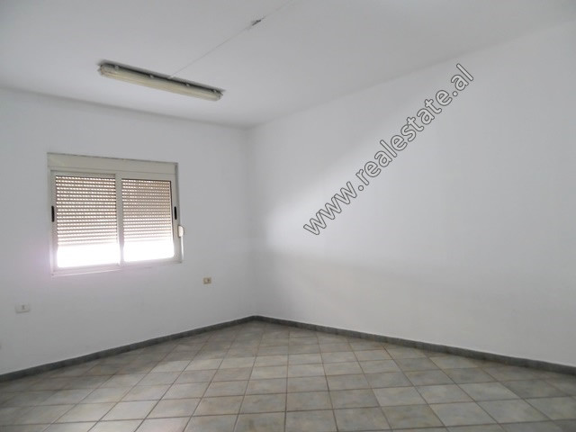 2 ville in affitto nel quartiere don bosko a Tirana, albania (trr-818-58l) (4)