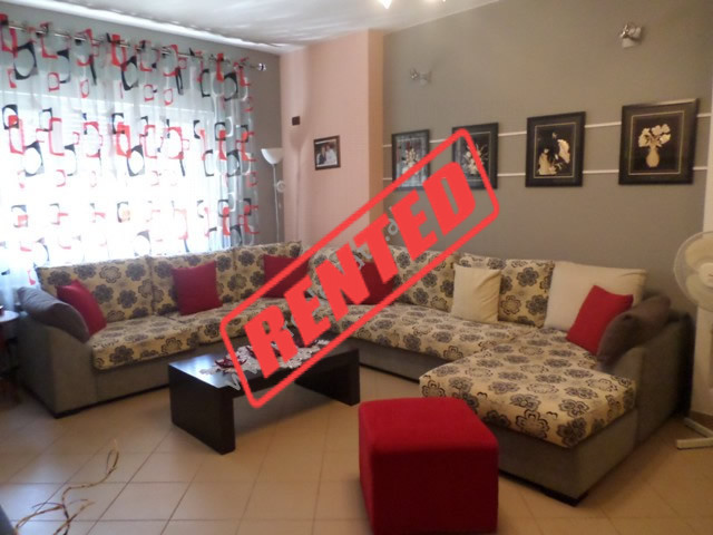 Appartement une chambre à louer près de la place wilson à Tirana, albanie (trr-818-16d)