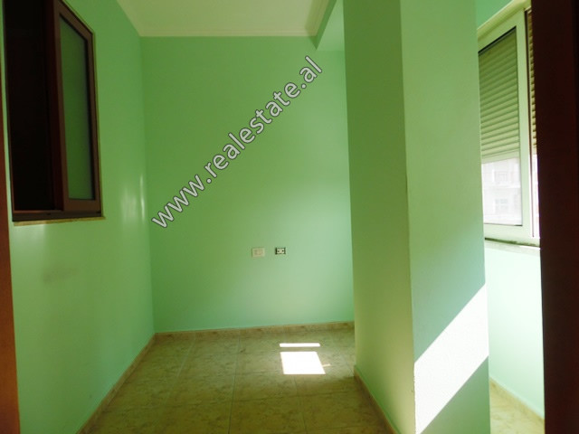 Zwei-zimmer-wohnung zum verkauf in der don bosko-straße in Tirana, albanien (trs-718-71l) (4)
