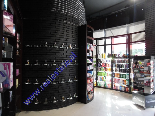 Store for sale in qytet studenti area in Tirana (trs-718-38e) (2)