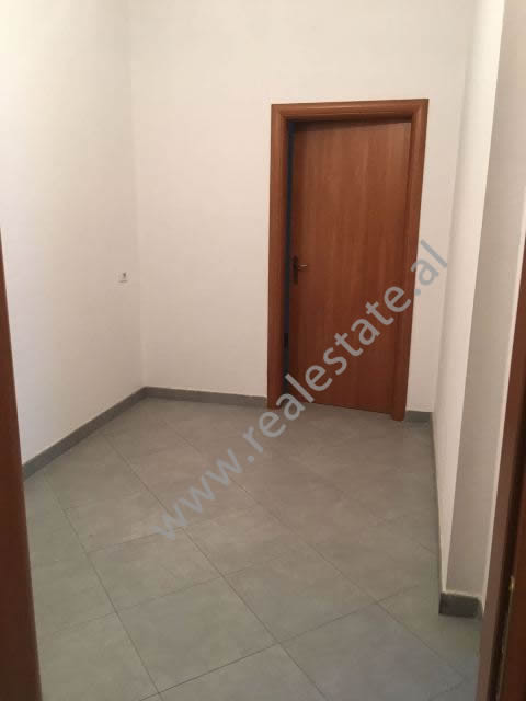 Apartamento de dois quartos à venda na rua lagjia lule em Durrës, albânia (drs-718-1e) (4)