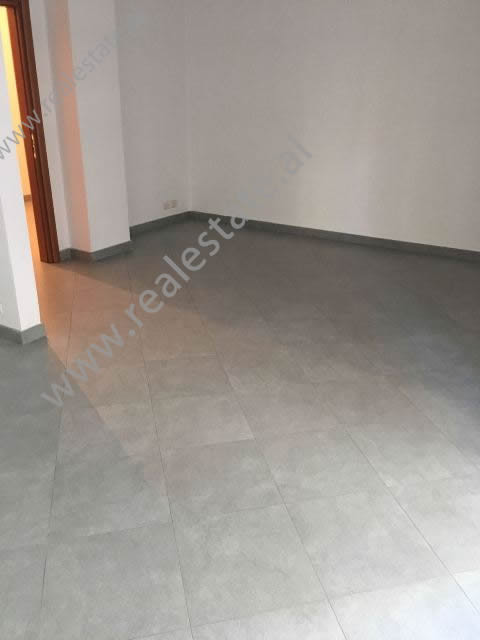 Apartamento de dois quartos à venda na rua lagjia lule em Durrës, albânia (drs-718-1e) (5)