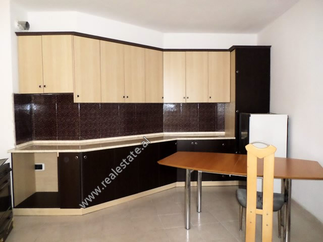 Einzimmerwohnung zum verkauf im Astir-viertel in Tirana, albanien (4)