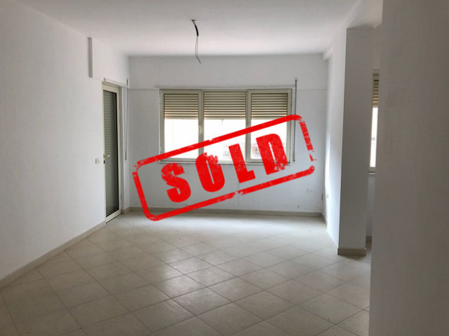 Drei-zimmer-wohnung zum verkauf im liqeni i madh gebiet in Tirana, albanien (trs-418-24a)