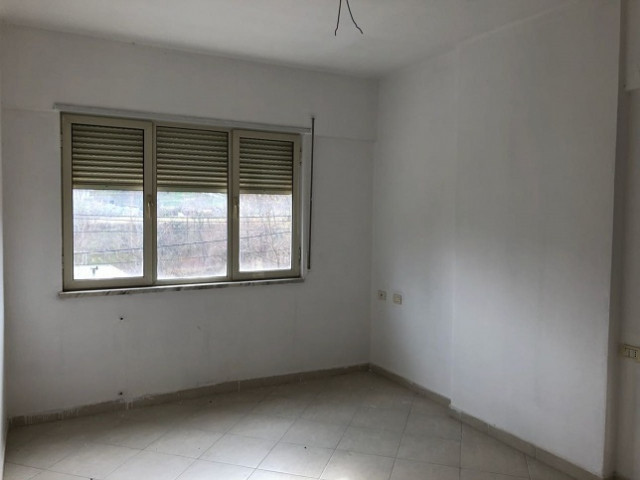 Drei-zimmer-wohnung zum verkauf im liqeni i madh gebiet in Tirana, albanien (trs-418-24a) (5)
