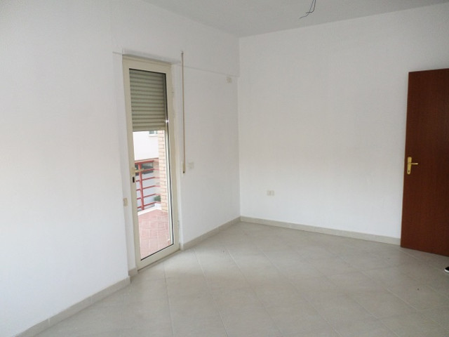 Drei-zimmer-wohnung zum verkauf im liqeni i madh gebiet in Tirana, albanien (trs-418-24a) (6)