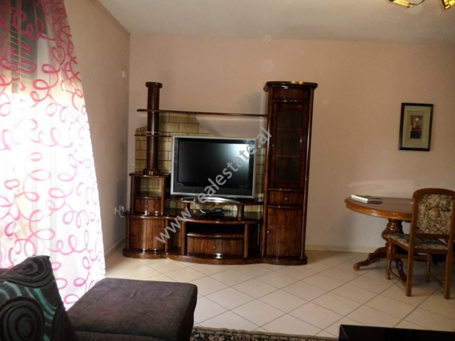 Appartement d'une chambre à louer dans la rue kavaja à Tirana, albanie (trr-218-57d)