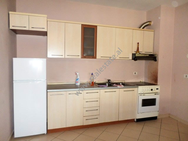 Appartement d'une chambre à louer dans la rue kavaja à Tirana, albanie (trr-218-57d)