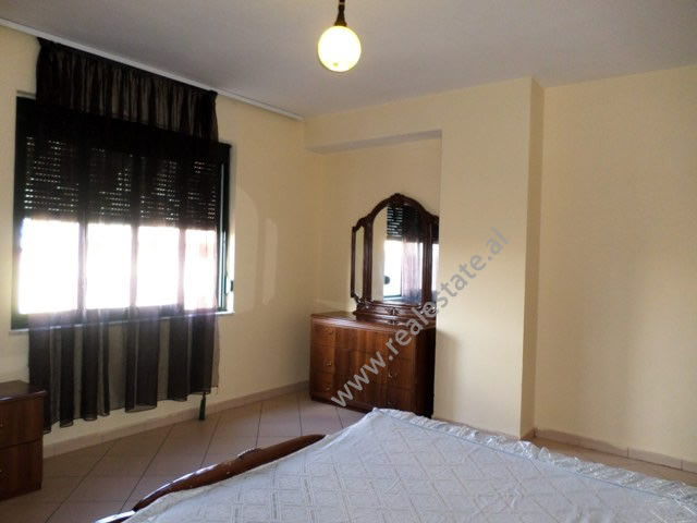 Appartement d'une chambre à louer dans la rue kavaja à Tirana, albanie (trr-218-57d)