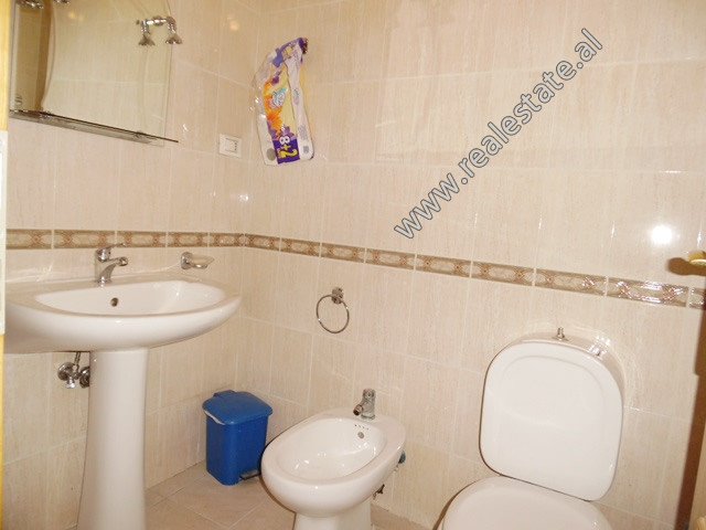 Office for rent close to kavaja street in Tirana, albania (trr-118-33l) (4)
