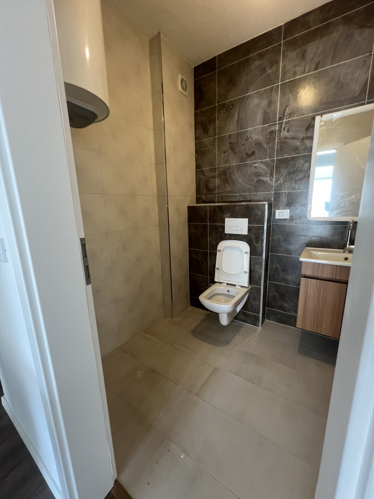 Apartamento à venda no bairro Mati 1