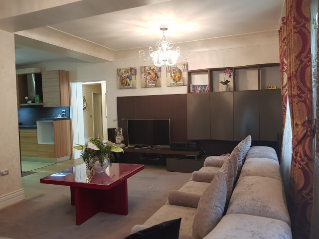 Apartament luksoz për qira në rrugën gjin bue shpata në Tiranë, shqipëri (trr-1017-16a)