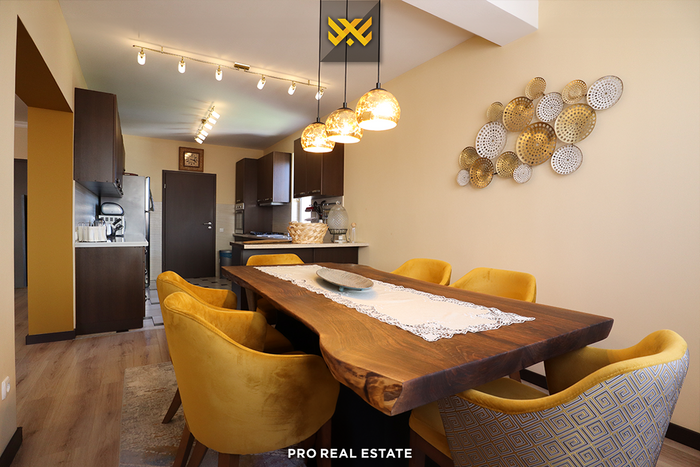 Appartamento di 186m² in #vendita a Bregu i Diellit (2)
