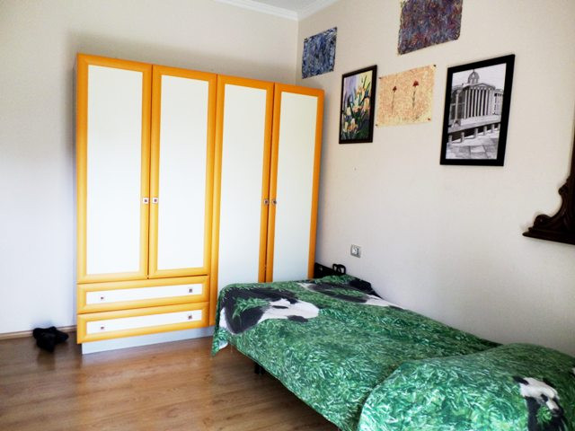 Vila me dy kate për shitje në zonën Sauk i vjetër në Tiranë, shqipëri (trs-617-68d)