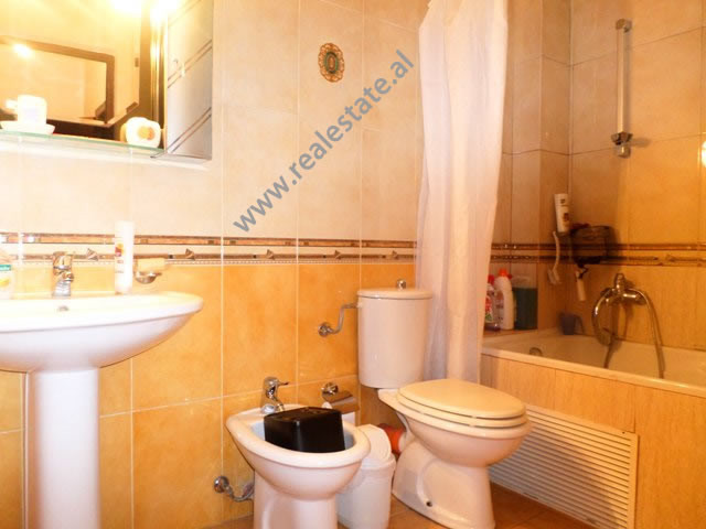 Apartamento de tres habitaciones en venta cerca del taivan complex en Tirana, albania (trs-617-67k) (8)