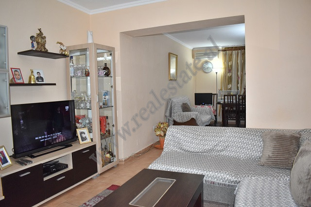 Wohnung zum verkauf in der nähe der mihal grameno schule in Tirana, albanien (trs-617-14k) (2)