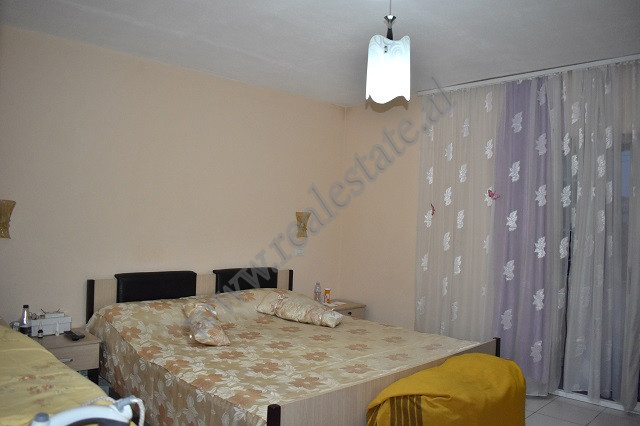 Wohnung zum verkauf in der nähe der mihal grameno schule in Tirana, albanien (trs-617-14k) (4)