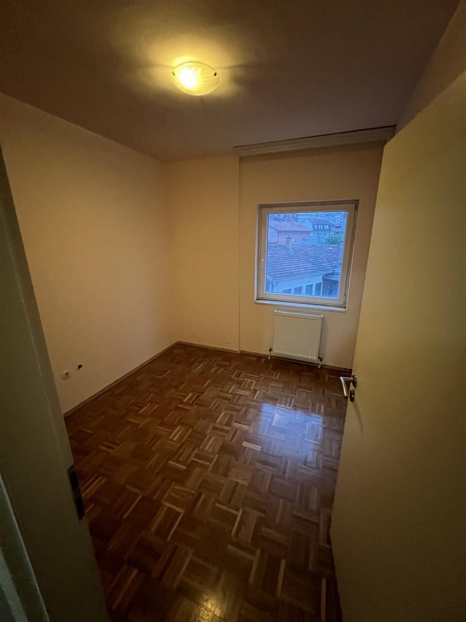 Piso en alquiler 3+1 en Tophane