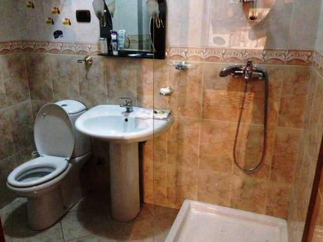 Trejë dhomë apartament për shitje në rrugën ibrahim rugova në Tiranë, shqipëri (trs-217-31a)
