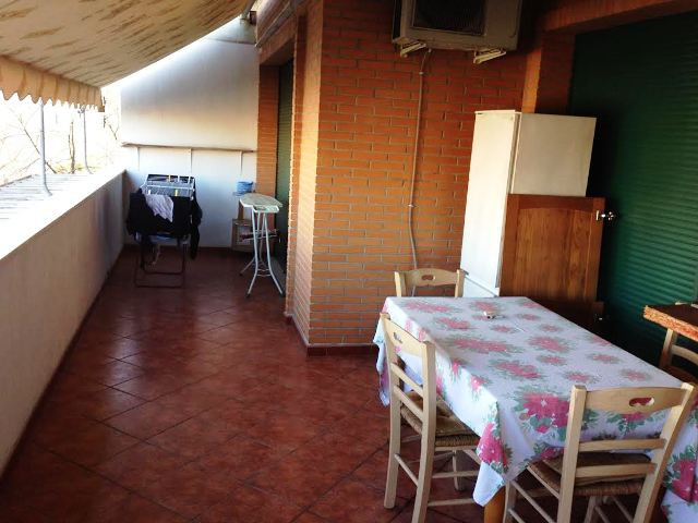 Trejë dhomë apartament për shitje në rrugën ibrahim rugova në Tiranë, shqipëri (trs-217-31a)