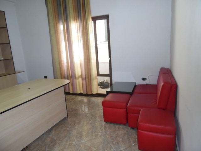 Office apartment for rent in elbasani street in Tirana, albania (trr-117-47d) (3)