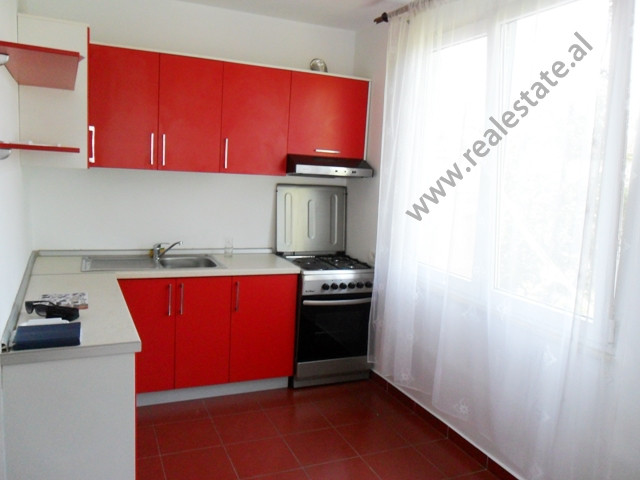 Një dhomë apartament për qira në rrugën myslym shyri në Tiranë, shqipëri (trr-816-3b)