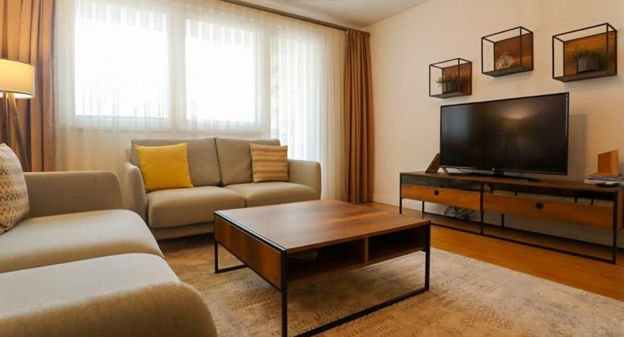 Piso en alquiler 1+1 en Kalabri (emshir)
