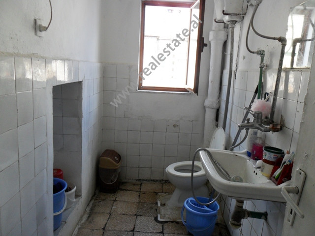 Ein-zimmer-wohnung zum verkauf in der muhamet gjollesha straße in Tirana, albanien (trs-516-26b)