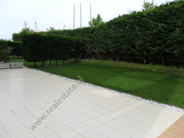Apartament me dy dhoma gjumi për qira në touch of sun residence në Tiranë, shqipëri (trr-516-17b)