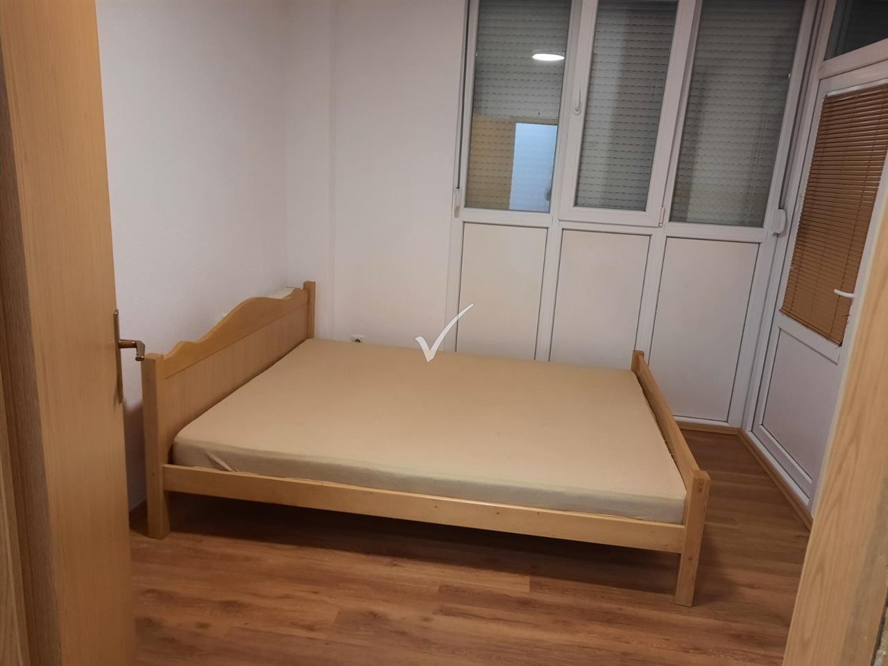 Wohnung zu mieten 2+1 im zentrum (4)
