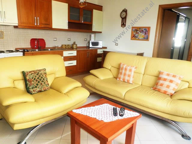 Apartamento de un dormitorio en alquiler en la zona zogu zi en Tirana, albania (trr-316-60b)