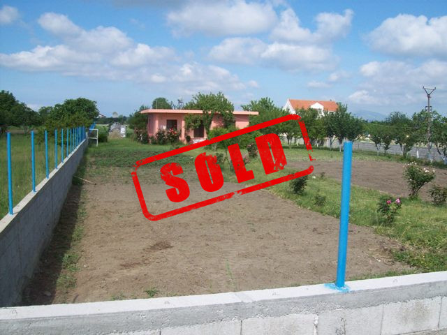 Terrain et appartement à vendre dans la rue velipoja, shkoder, albanie (vls-216-3b)