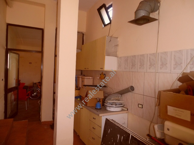Three storey villa for rent in artan lenja street in Tirana, albania (trr-216-27k) (7)