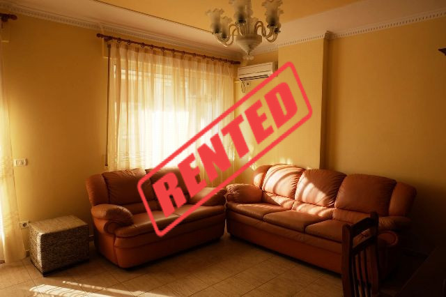 Apartament me një dhomë gjumi për qira në qendër të tiranës, shqipëri (trr-116-38a)