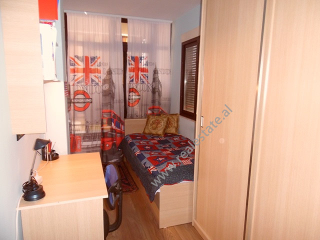 Three bedroom apartment for rent in sami frasheri street in Tirana, albania (trr-116-15k) (6)