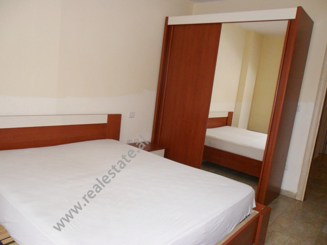 Appartement une chambre à louer à Tirana, près du botanik garden, albanie (trr-116-14b)