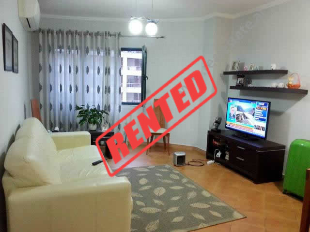Apartament për zyra me qira në Tiranë, në rrugën reshit petrela, shqipëri (trr-116-13b)