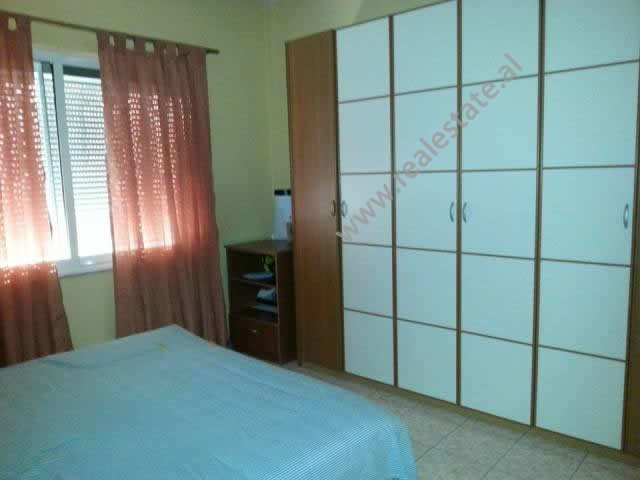 Apartamento de três quartos para alugar perto do centro de Tirana, albânia (trr-1215-53b) (5)