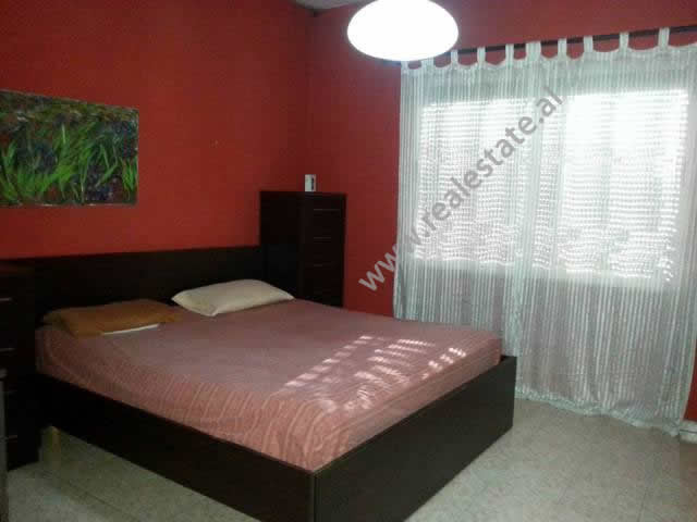 Apartamento de três quartos para alugar perto do centro de Tirana, albânia (trr-1215-53b) (6)