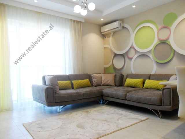 Apartament modern për qira në Tiranë, pranë stadiumit air albania