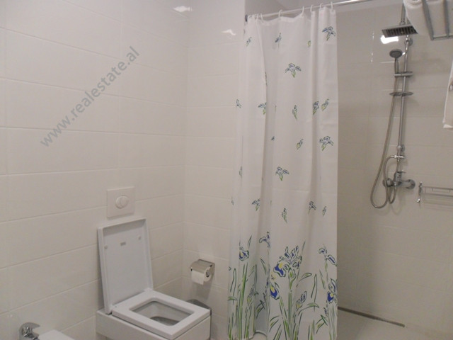 Apartament modern për qira në Tiranë, pranë stadiumit air albania