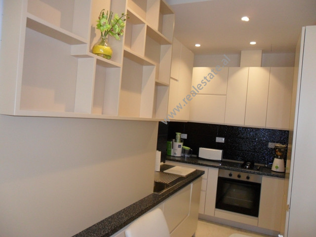 Apartament modern për qira në Tiranë, pranë stadiumit air albania