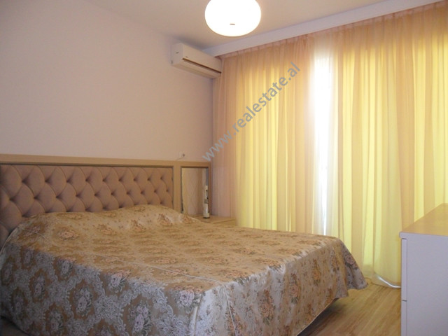 Apartament modern për qira në Tiranë, pranë stadiumit air albania