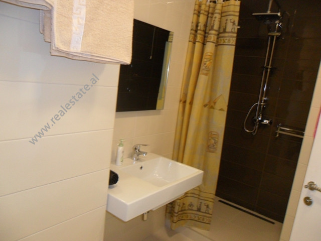 Apartament modern për qira në Tiranë, pranë stadiumit air albania