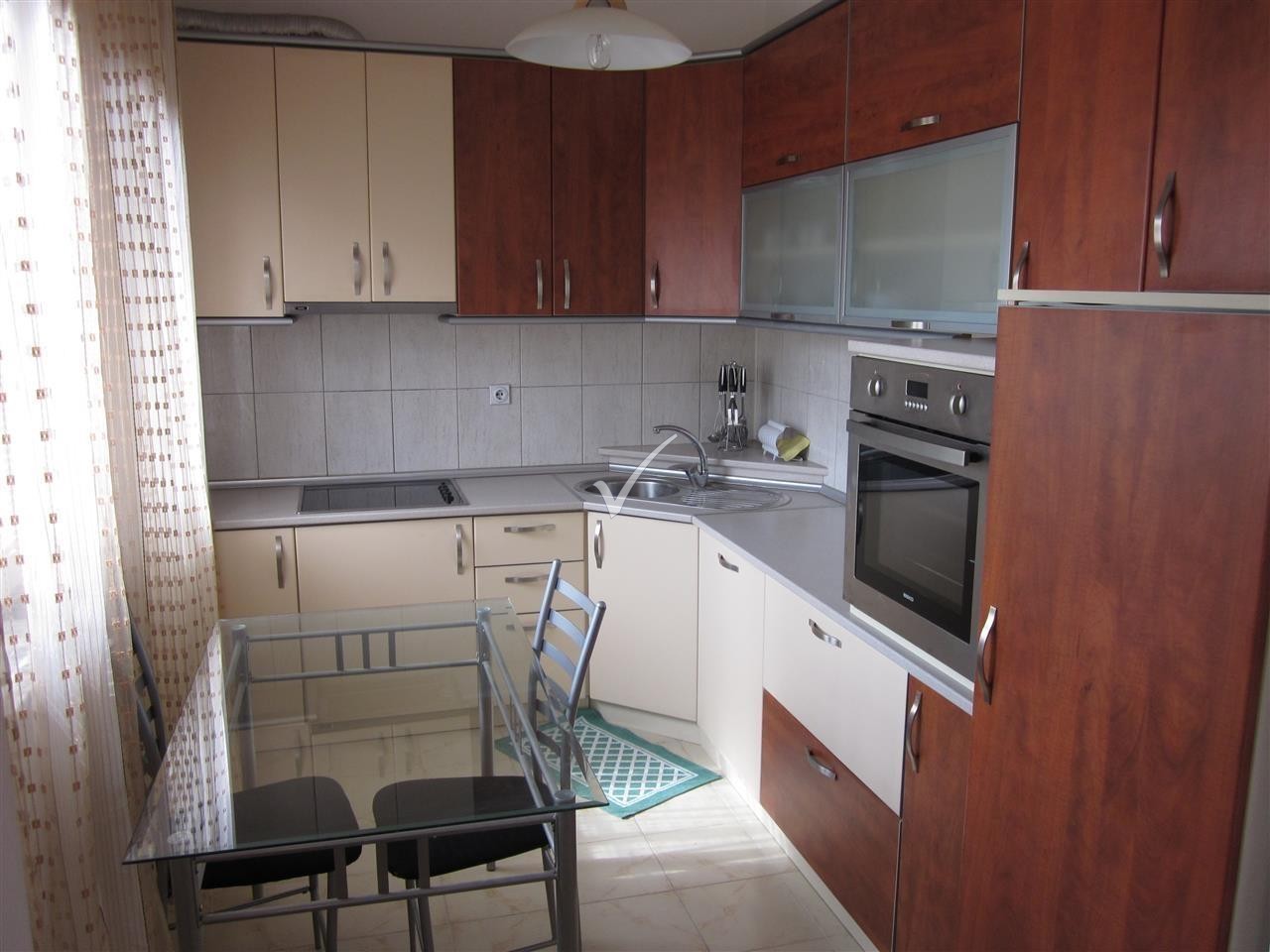 Appartamento 2+1 in affitto nel quartiere di muhaxherëve