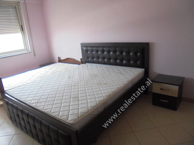 Apartament me dy dhoma gjumi për qira në rrugën don bosko në Tiranë